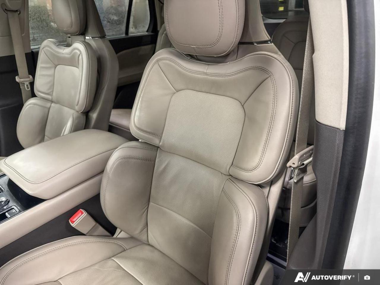 2023 Lincoln Aviator Reserve 201A | JET APP PKG | LUX PKG | ELEMENTS | TOW PKG Photo