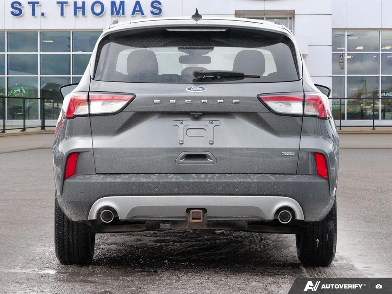 2022 Ford Escape PHEV Titanium Photo