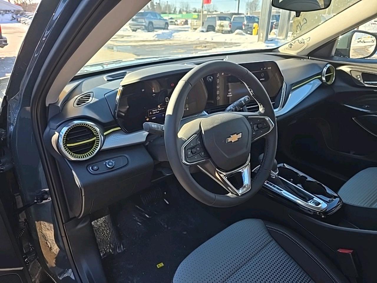 2026 Chevrolet Trax LT Photo3