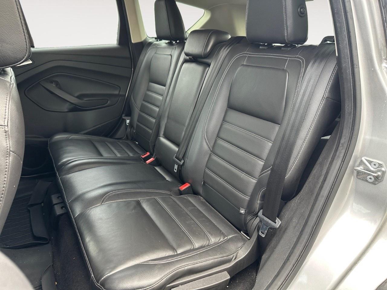 2018 Ford Escape SEL 4WD Photo