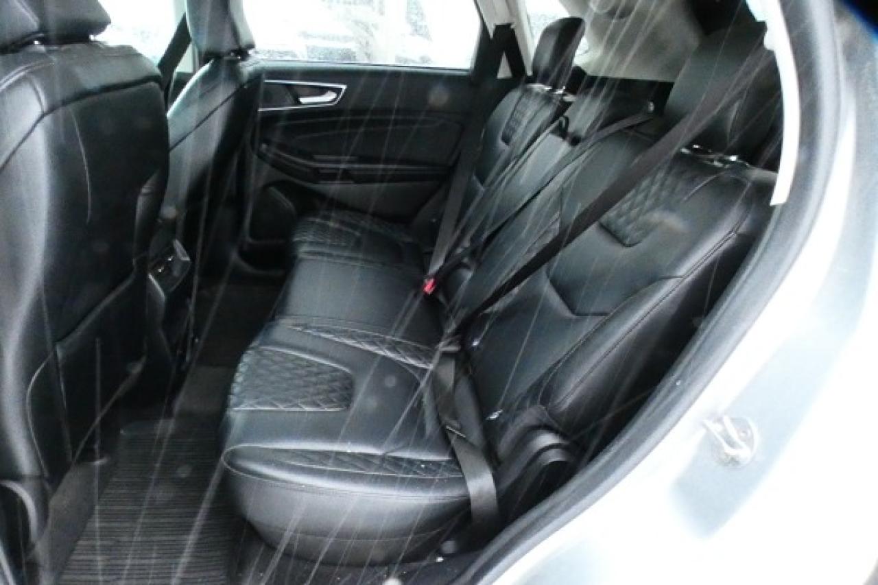 2024 Ford Edge Titanium AWD w/Htd Leather, pano S/R, BUC - Photo #10