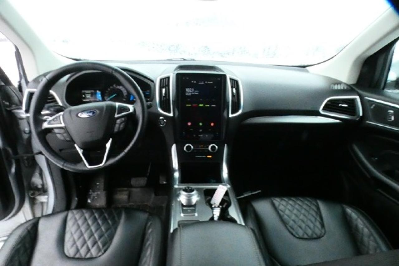 2024 Ford Edge Titanium AWD w/Htd Leather, pano S/R, BUC - Photo #12