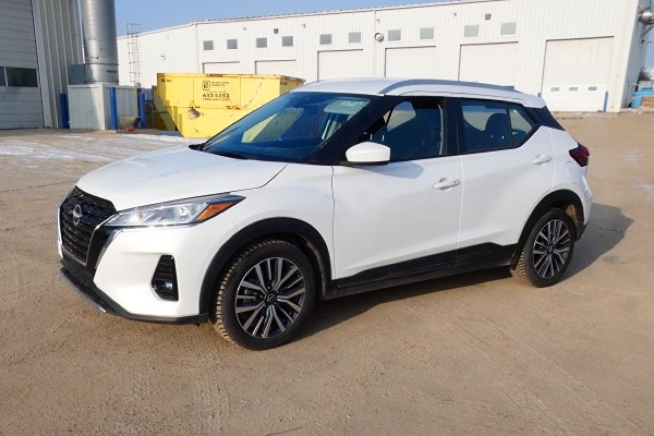 2024 Nissan Kicks SV FWD w/Htd cloth, BUC - Photo #2