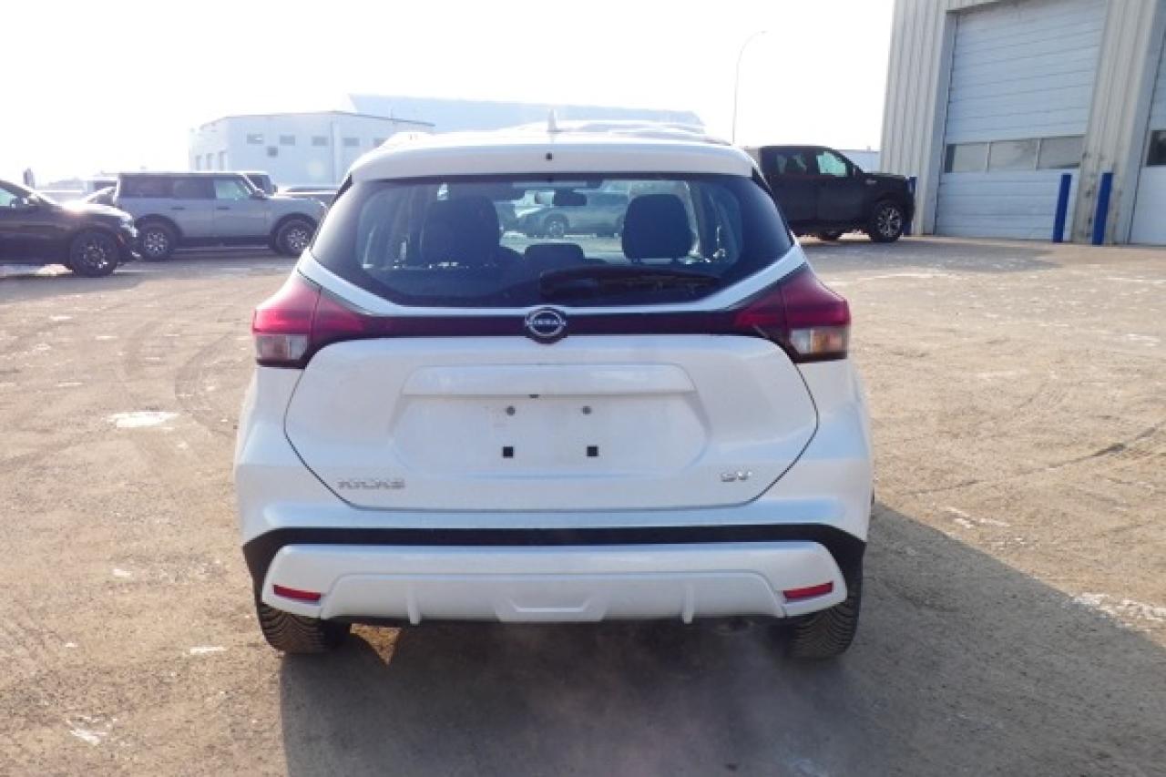 2024 Nissan Kicks SV FWD w/Htd cloth, BUC - Photo #7