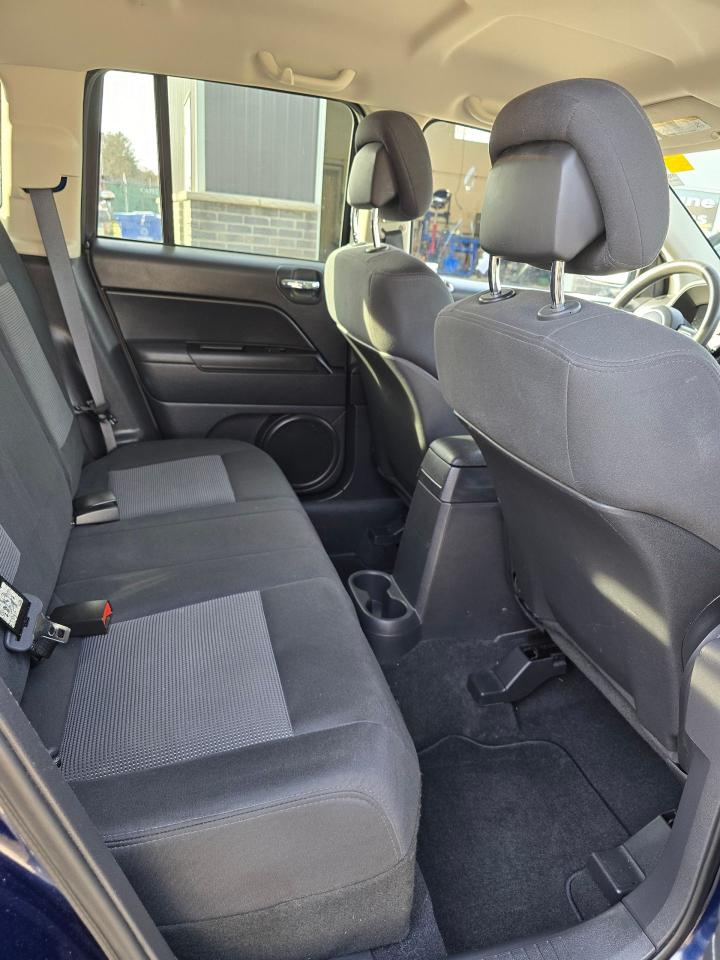 2012 Jeep Compass 4WD 4DR SPORT - Photo #5