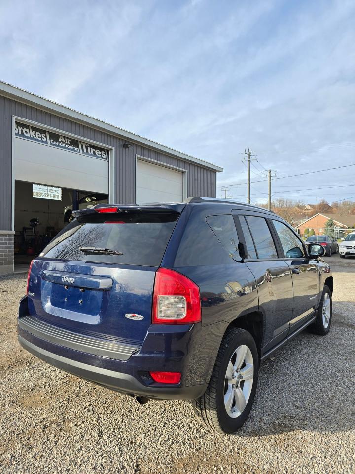 2012 Jeep Compass 4WD 4DR SPORT - Photo #10