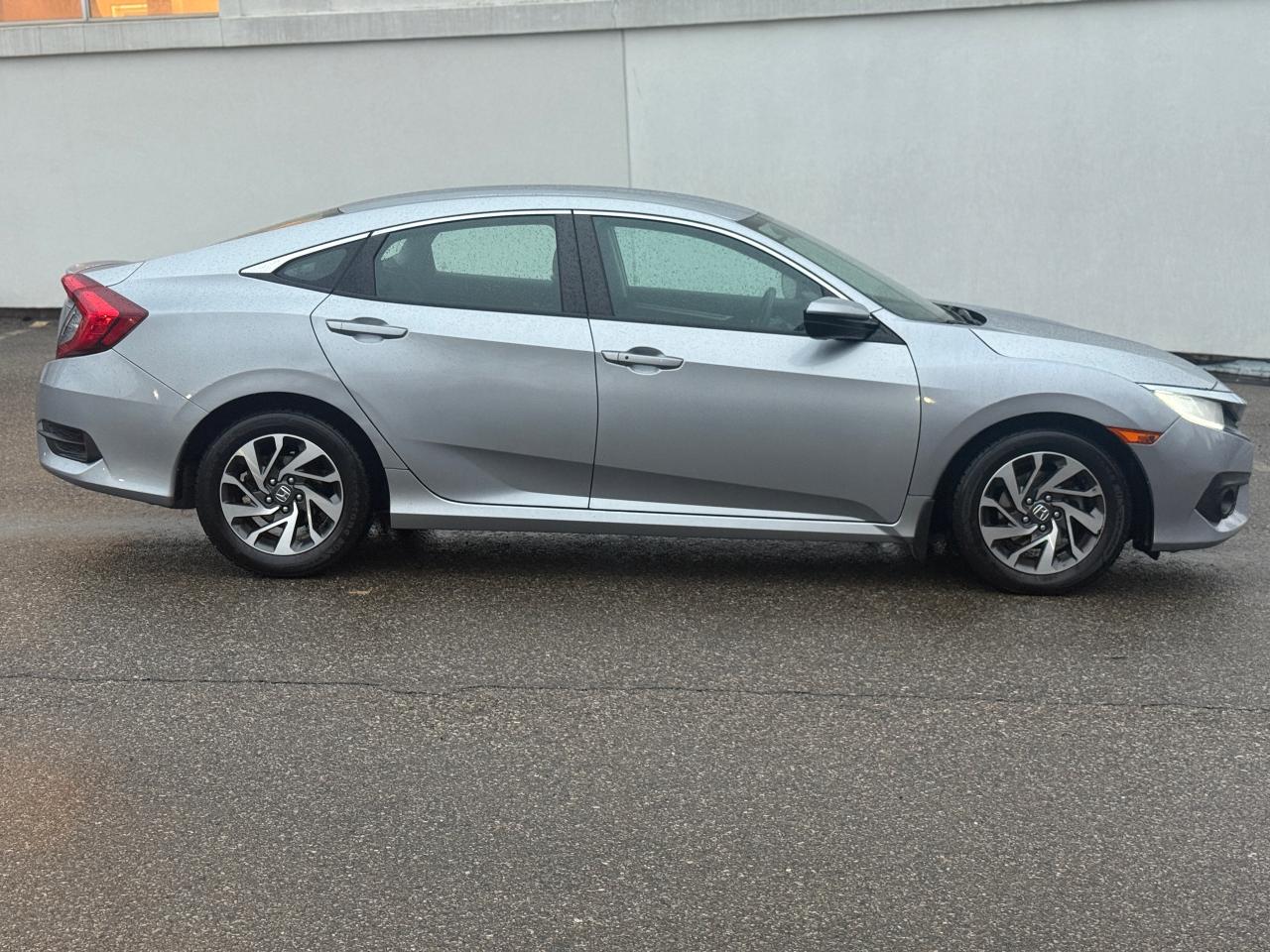 2017 Honda Civic LX - Photo #4