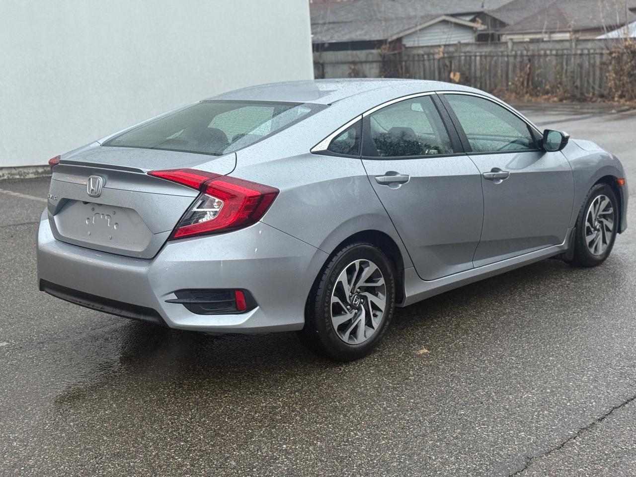 2017 Honda Civic LX Photo