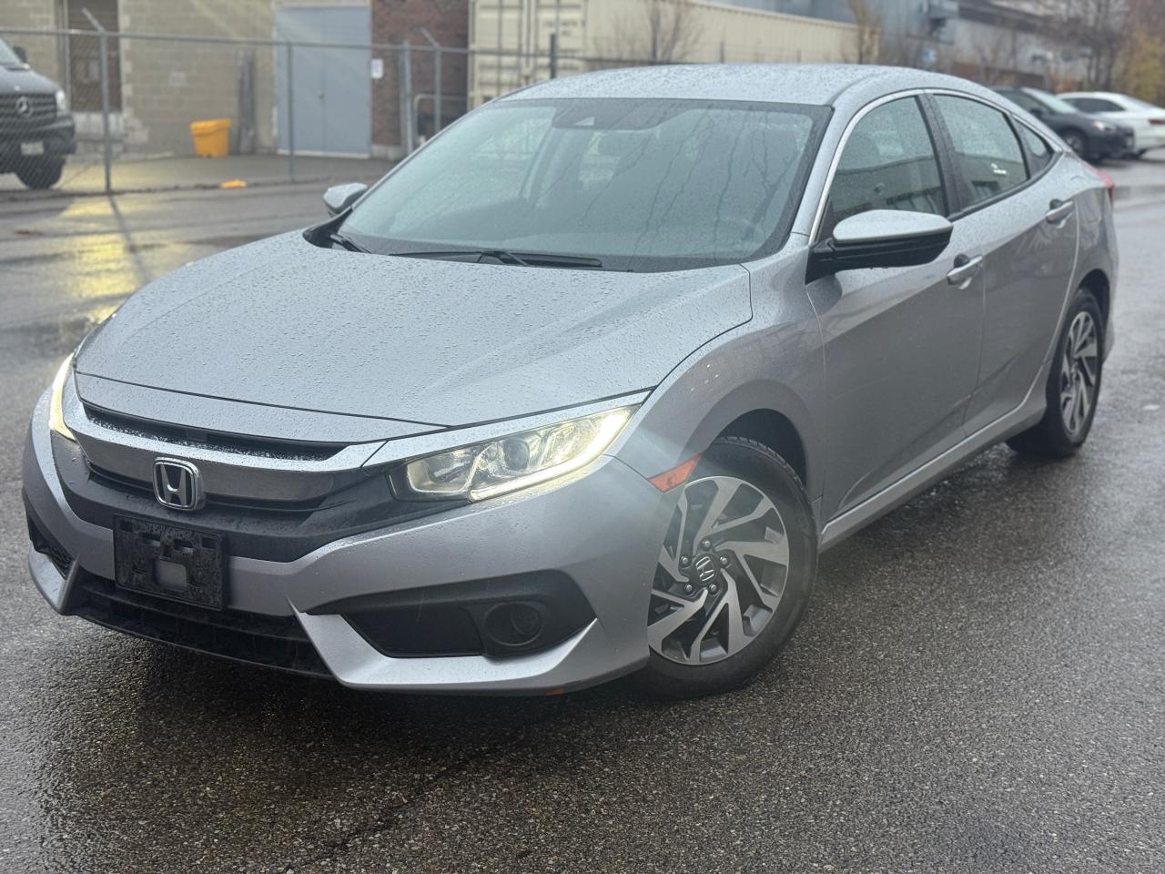 2017 Honda Civic LX Photo0