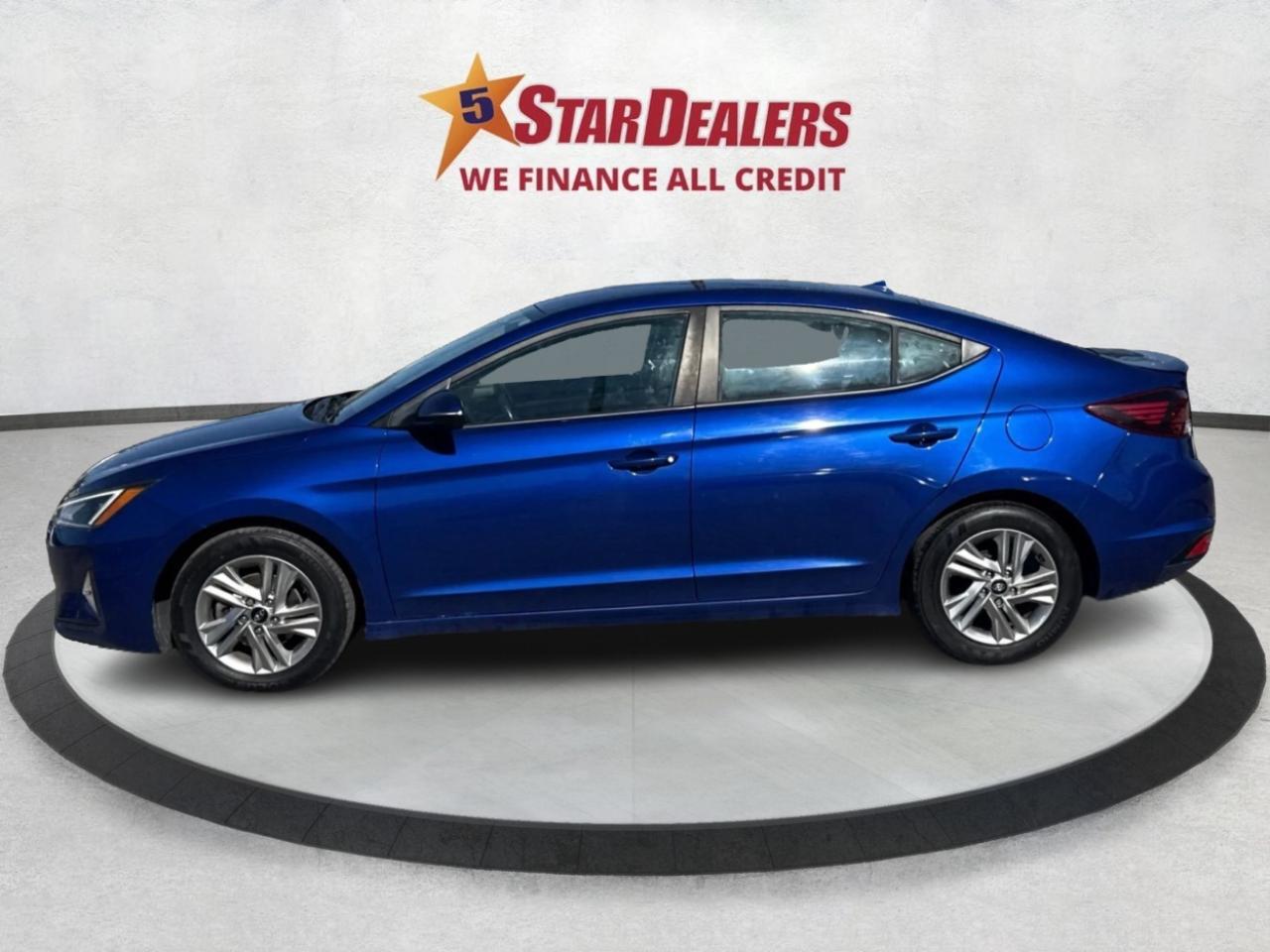 2020 Hyundai Elantra HEATED SEATS REAR CAM MINT WE FINANCE ALL CREDIT! Photo3