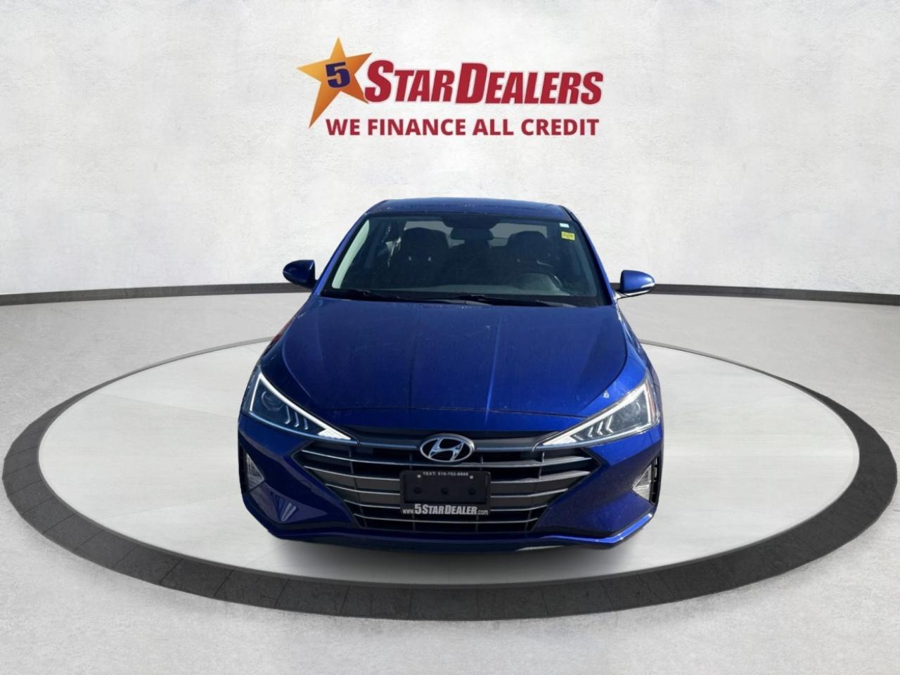 2020 Hyundai Elantra HEATED SEATS REAR CAM MINT WE FINANCE ALL CREDIT! Photo