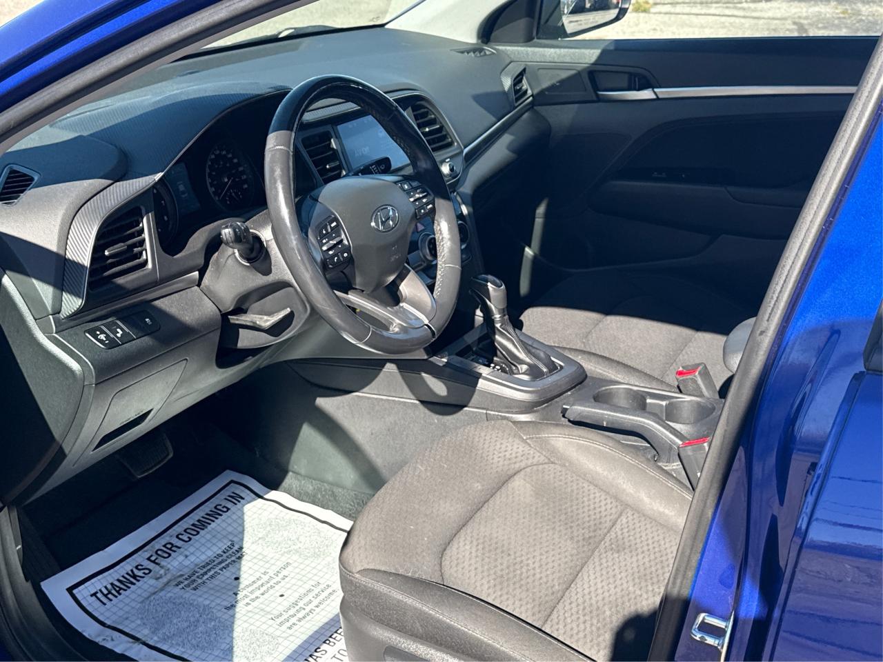 2020 Hyundai Elantra HEATED SEATS REAR CAM MINT WE FINANCE ALL CREDIT! Photo