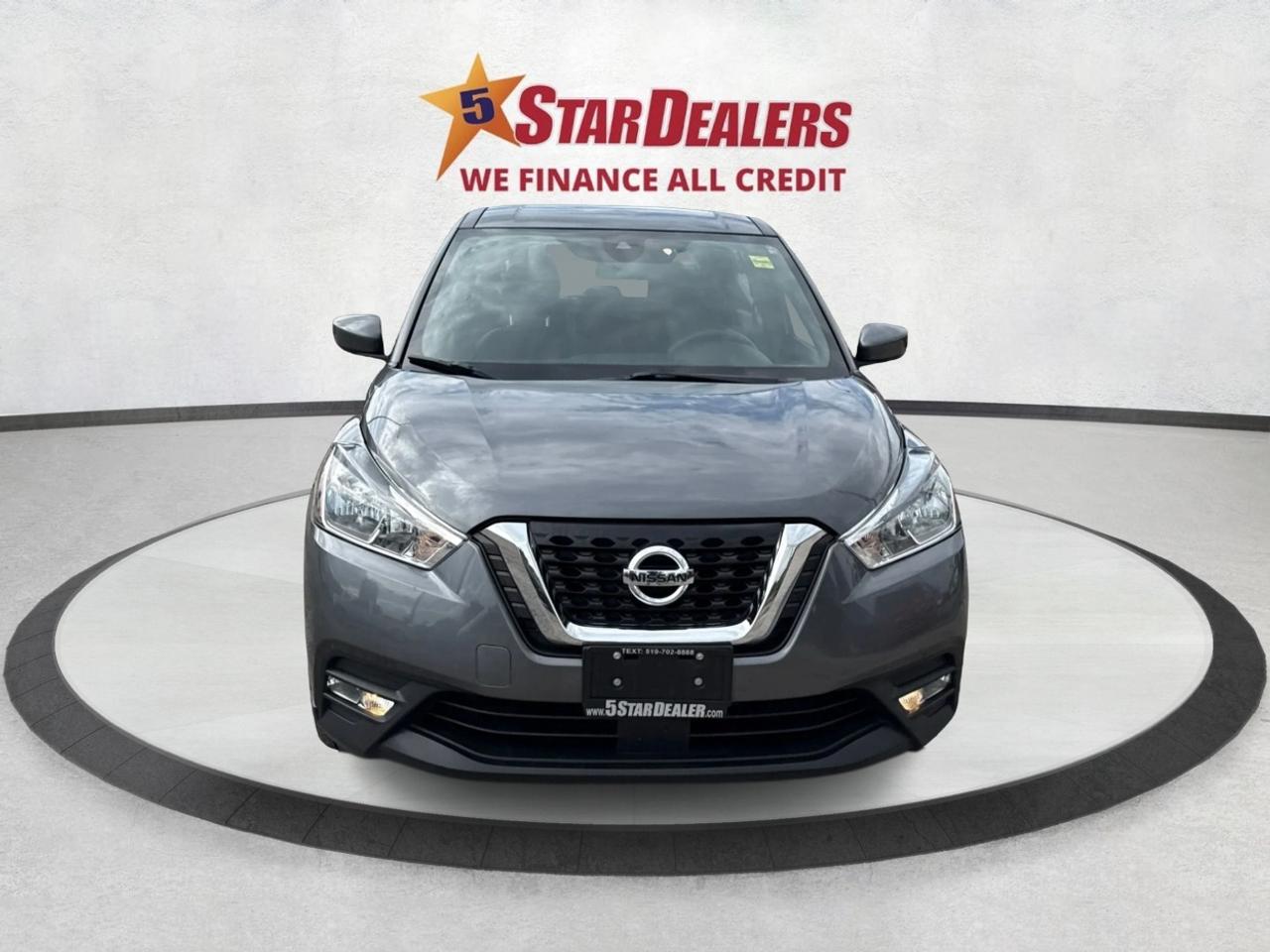 2020 Nissan Kicks SV Photo