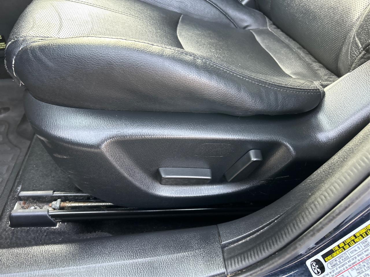 2017 Mazda MAZDA3 4dr HB Sport Auto GT NAV LEATHER ROOF WE FINANCE Photo