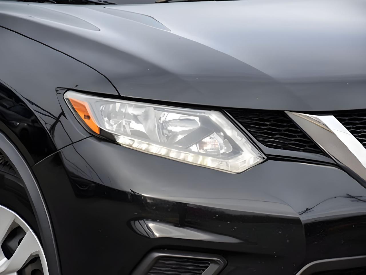 2015 Nissan Rogue AWD GREAT CONDITION ! WE FINANCE ALL CREDIT Photo