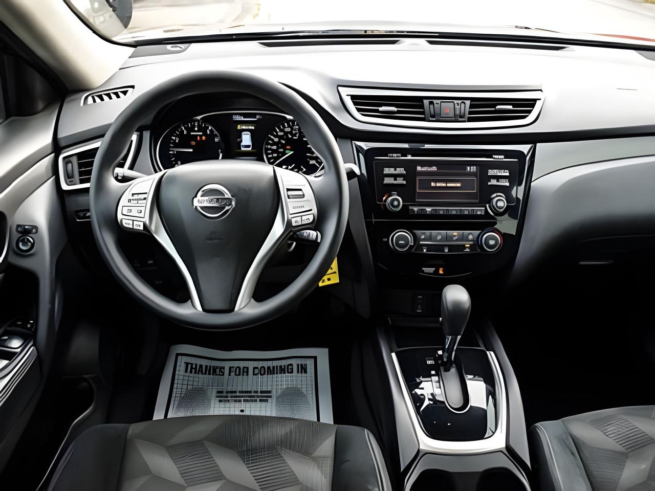 2015 Nissan Rogue AWD GREAT CONDITION ! WE FINANCE ALL CREDIT Photo