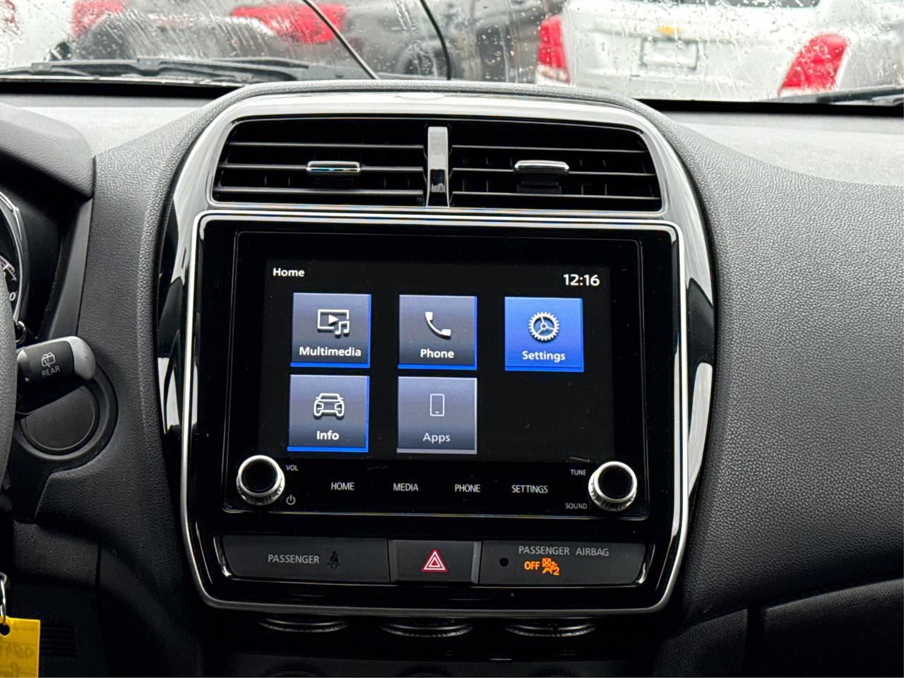 2023 Mitsubishi RVR AWD HEATED SEATS MINT WE FINANCE ALL CREDIT! Photo