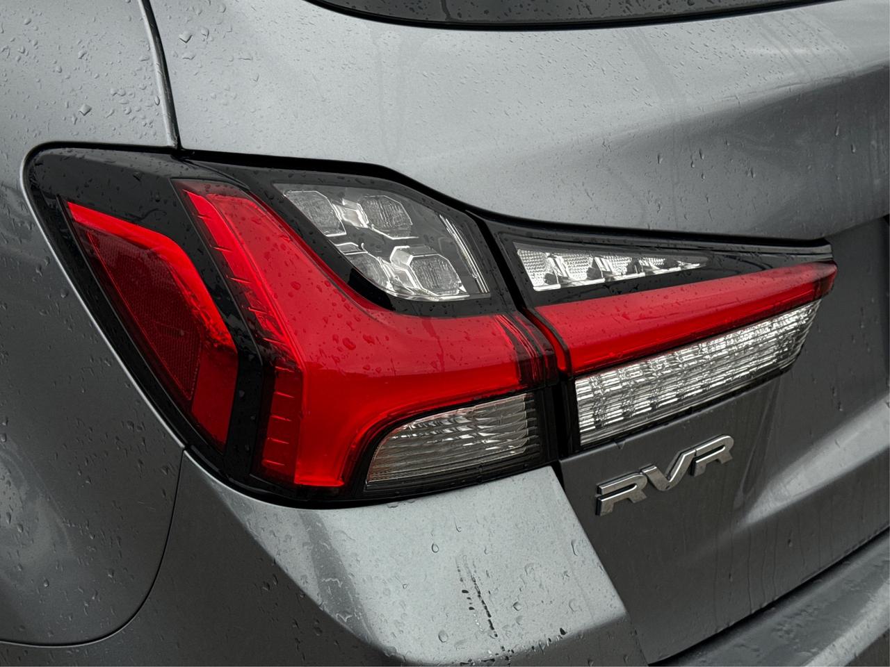 2023 Mitsubishi RVR AWD HEATED SEATS MINT WE FINANCE ALL CREDIT! Photo