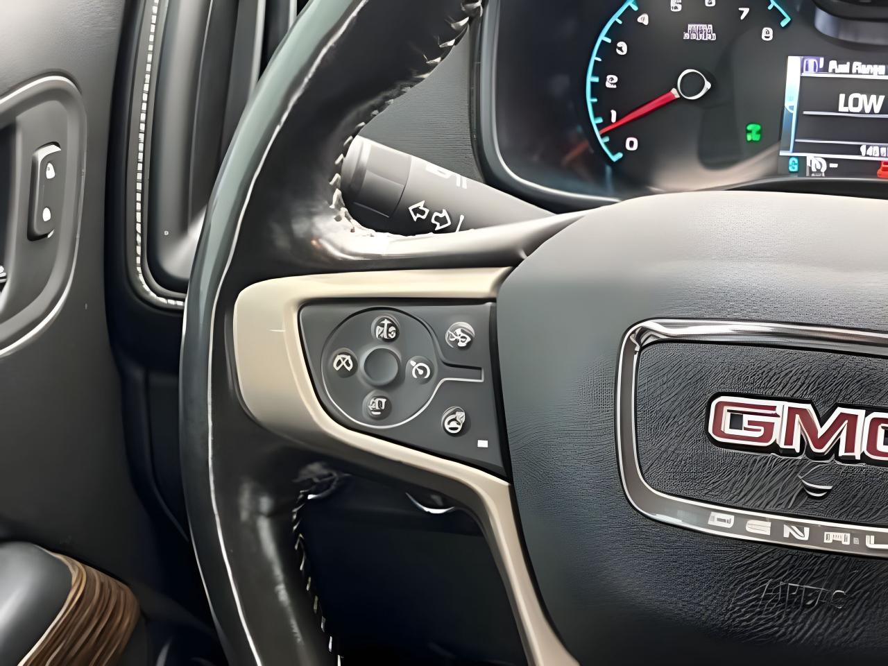 2018 GMC Canyon 4WD Crew Denali V6 LEATHER NAV WE FINANCE ALL CR. Photo