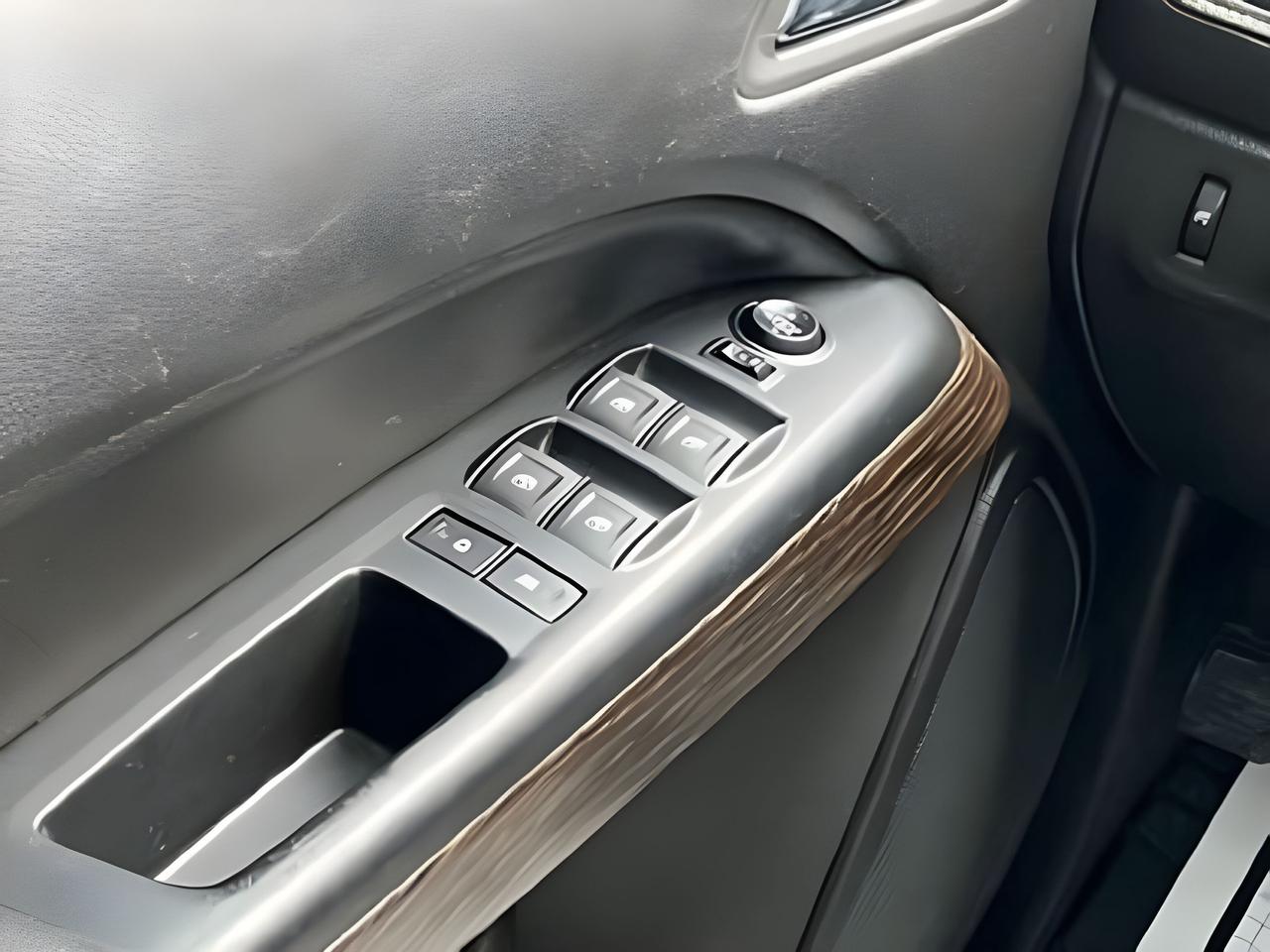 2018 GMC Canyon 4WD Crew Denali V6 LEATHER NAV WE FINANCE ALL CR. Photo