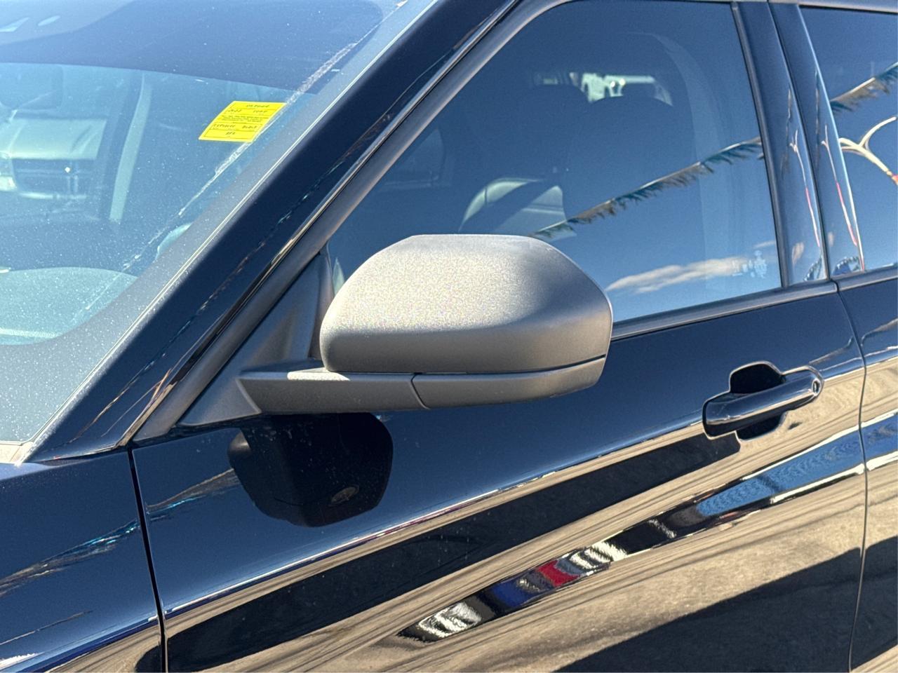 2022 Ford Explorer LEATHER HEATED SEATS 6 PASS WE FINANCE ALL CREDIT Photo