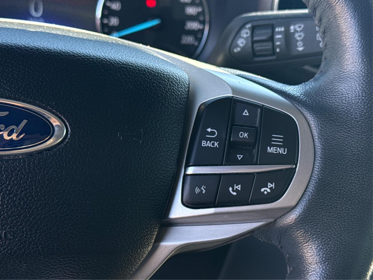 2022 Ford Explorer LEATHER HEATED SEATS 6 PASS WE FINANCE ALL CREDIT Photo