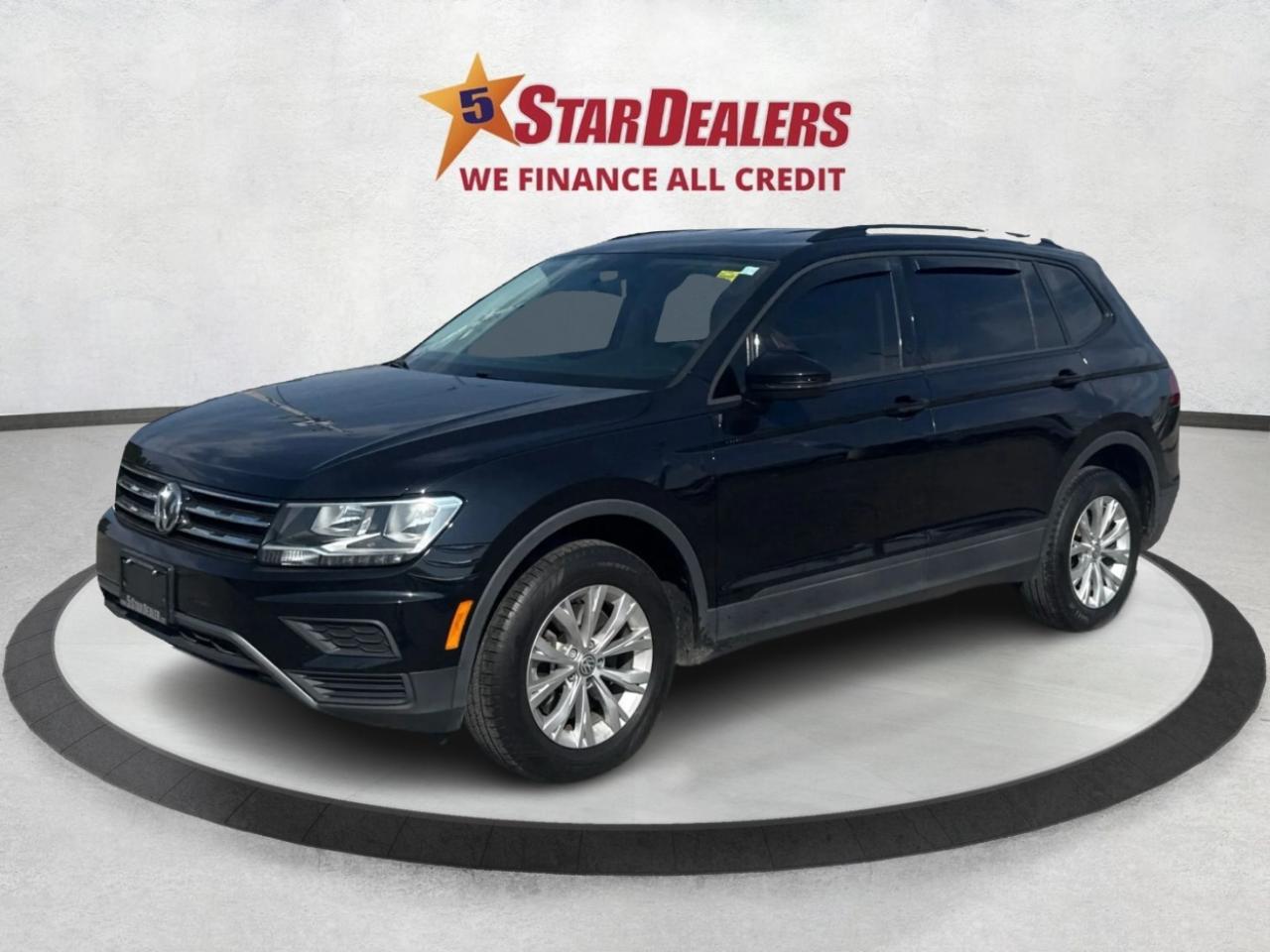2019 Volkswagen Tiguan Trendline 4MOTION AWD MINT!  WE FINANCE ALL CREDIT Photo2
