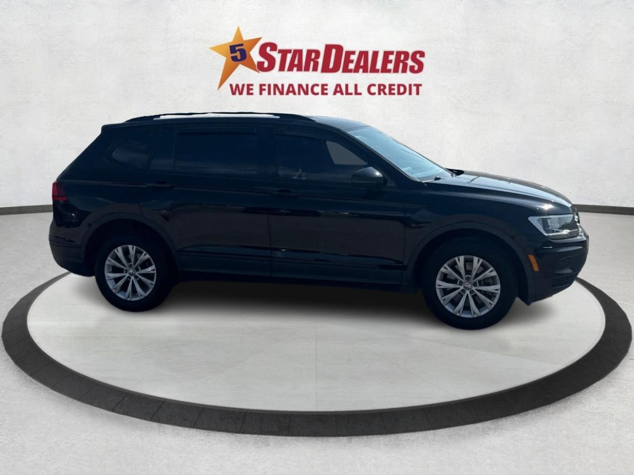 2019 Volkswagen Tiguan Trendline 4MOTION AWD MINT!  WE FINANCE ALL CREDIT Photo