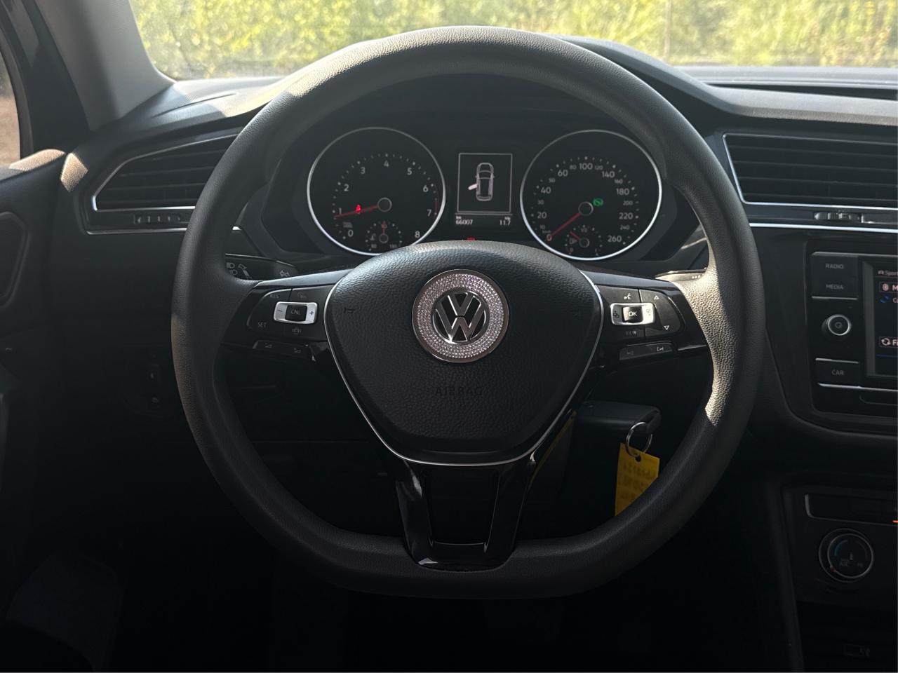 2019 Volkswagen Tiguan Trendline 4MOTION AWD MINT!  WE FINANCE ALL CREDIT Photo