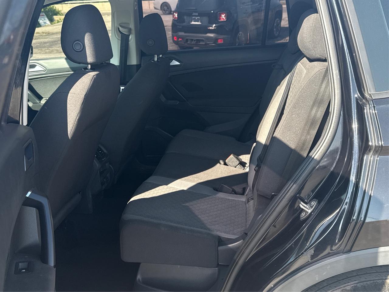 2019 Volkswagen Tiguan CERTIFIED 4MOTION AWD MINT!  WE FINANCE ALL CREDIT Photo