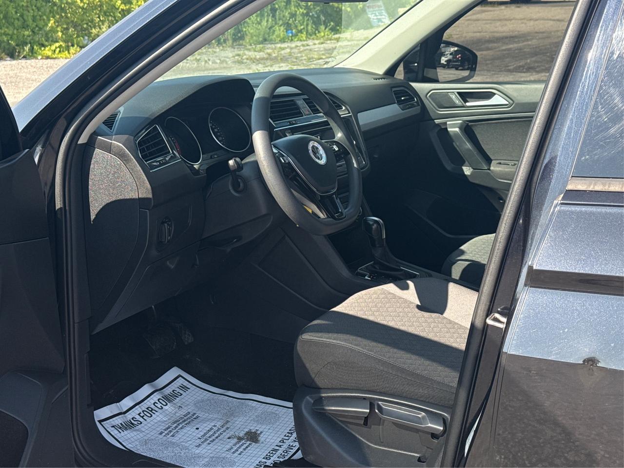 2019 Volkswagen Tiguan CERTIFIED 4MOTION AWD MINT!  WE FINANCE ALL CREDIT Photo