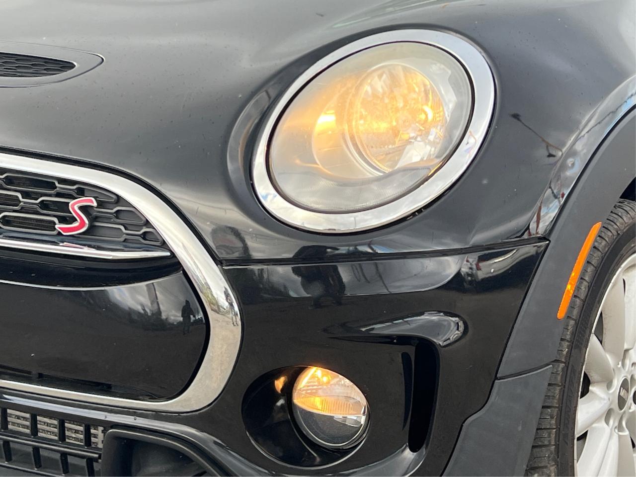 2017 MINI Cooper Clubman HB S ALL4 LEATHER NAV PANO WE FINANCE ALL CREDT Photo