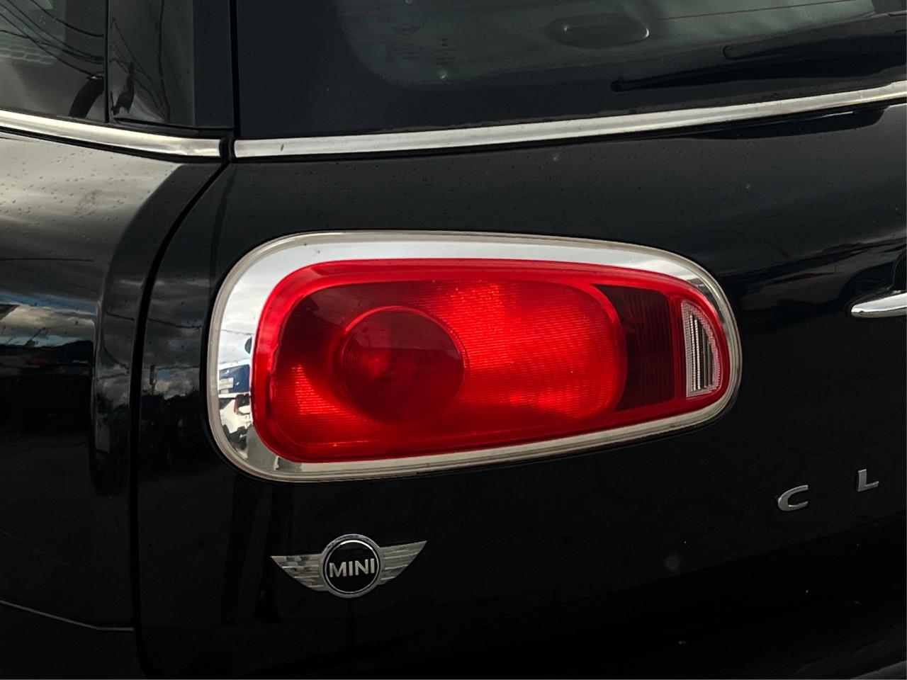 2017 MINI Cooper Clubman HB S ALL4 LEATHER NAV PANO WE FINANCE ALL CREDT Photo