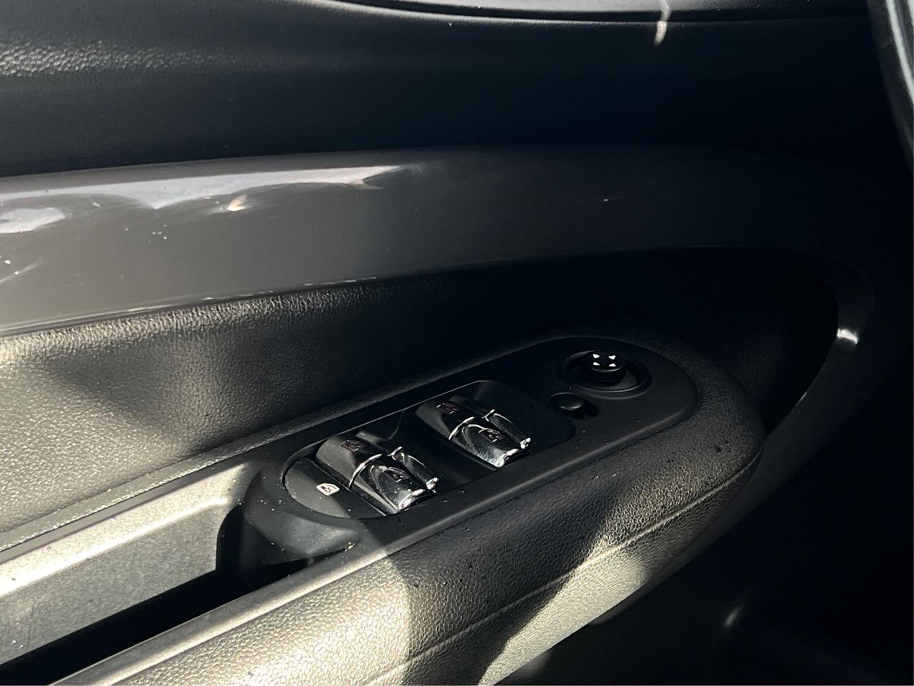 2017 MINI Cooper Clubman HB S ALL4 LEATHER NAV PANO WE FINANCE ALL CREDT Photo