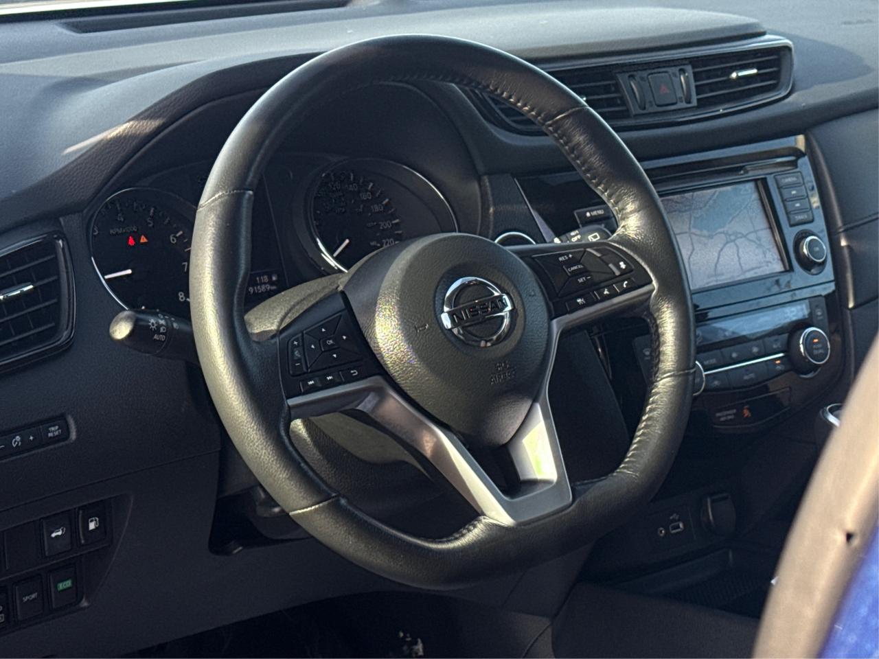 2018 Nissan Rogue AWD NAV PANO ROOF REAR CAM WE FINANCE ALL CREDIT! Photo