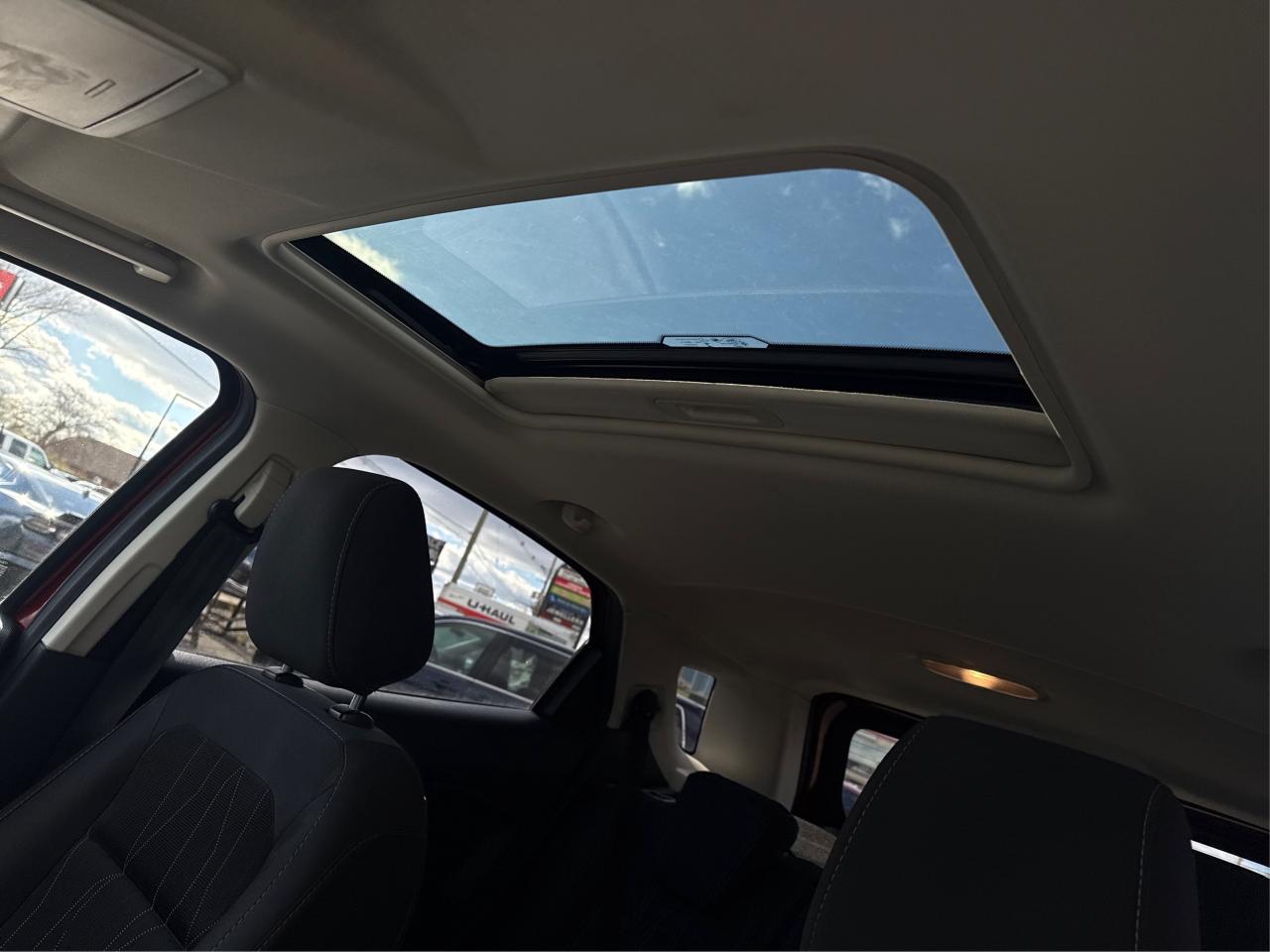 2019 Ford EcoSport NAV SUNROOF HEATED SEATS! WE FINANCE ALL CREDIT! Photo