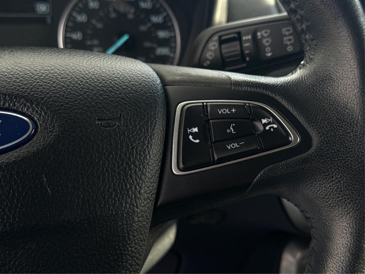 2019 Ford EcoSport NAV SUNROOF HEATED SEATS! WE FINANCE ALL CREDIT! Photo