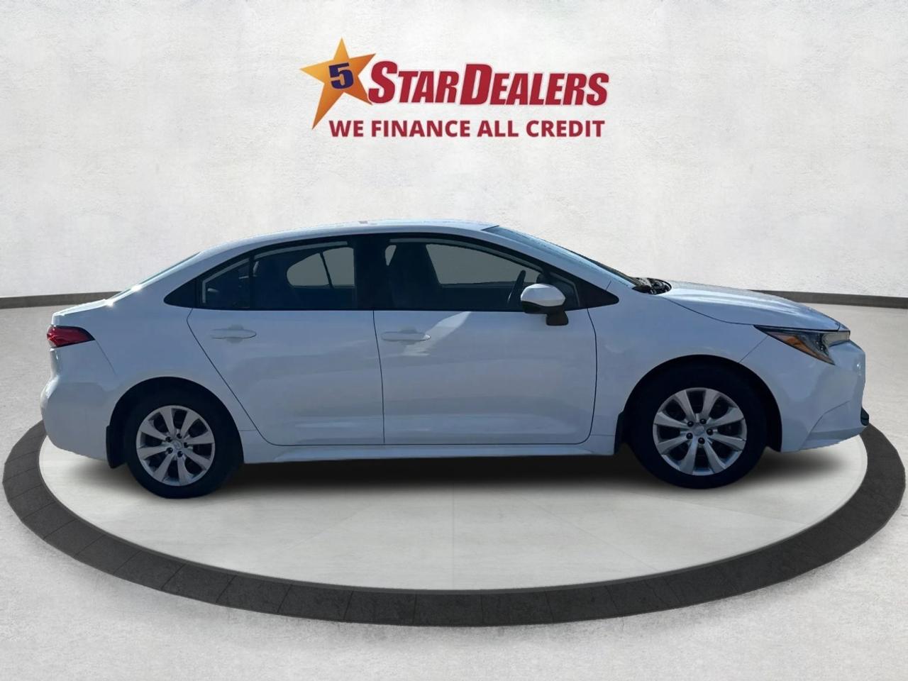 2024 Toyota Corolla LE HEATED SEATS MINT! WE FINANCE ALL CREDIT! Photo