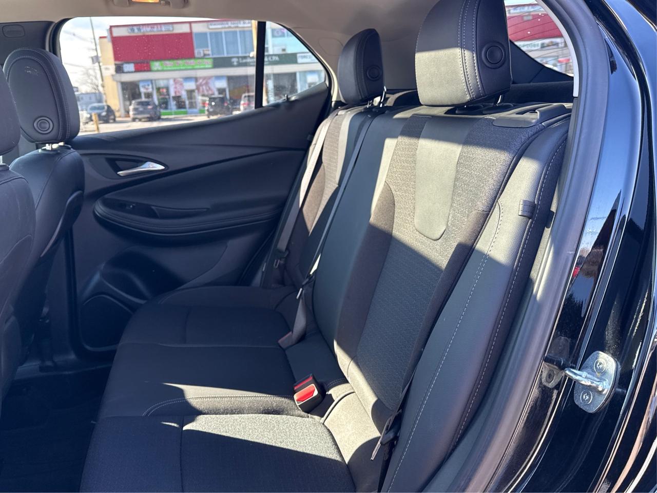 2020 Buick Encore GX AWD HEATED SEATS PANO ROOF WE FINANCE ALL CREDIT! Photo