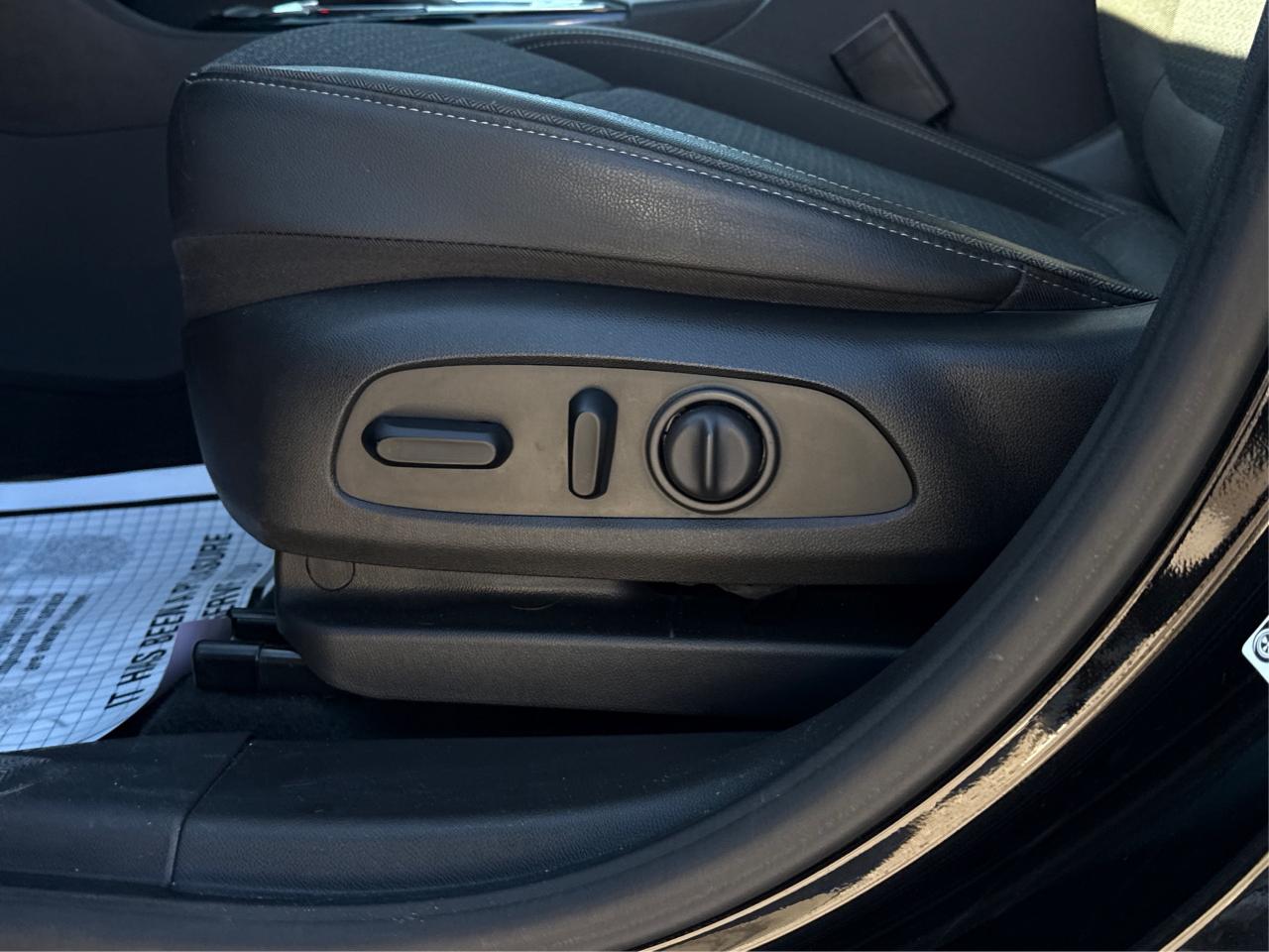 2020 Buick Encore GX AWD HEATED SEATS PANO ROOF WE FINANCE ALL CREDIT! Photo