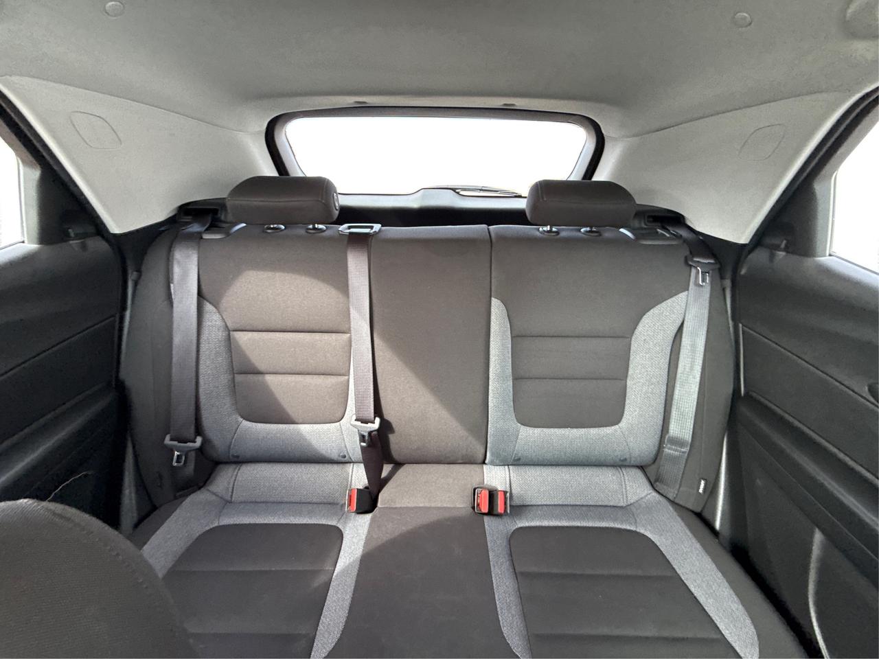 2022 Chevrolet TrailBlazer AWD HEATED SEATS REMOTE START WE FINANCE ALL CREDT Photo