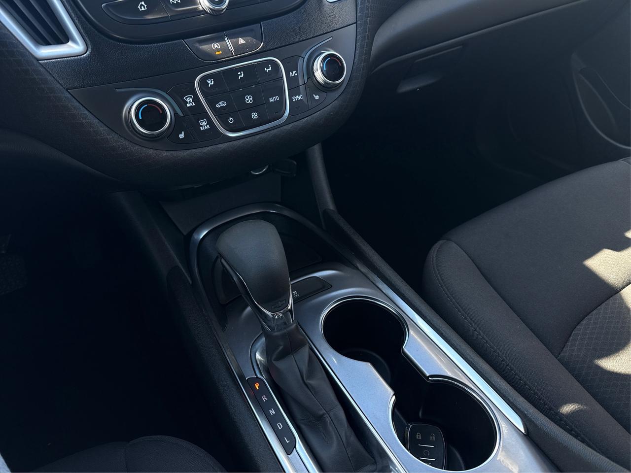 2023 Chevrolet Malibu HEATED SEATS CLEAN MUST SEE WE FINANCE ALL CREDIT Photo