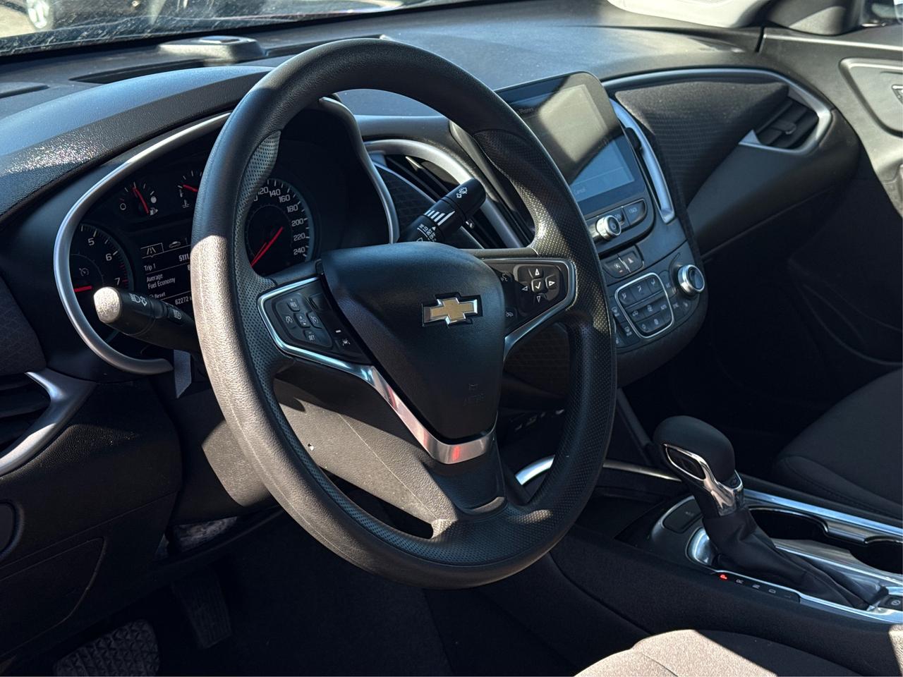 2023 Chevrolet Malibu HEATED SEATS CLEAN MUST SEE WE FINANCE ALL CREDIT Photo