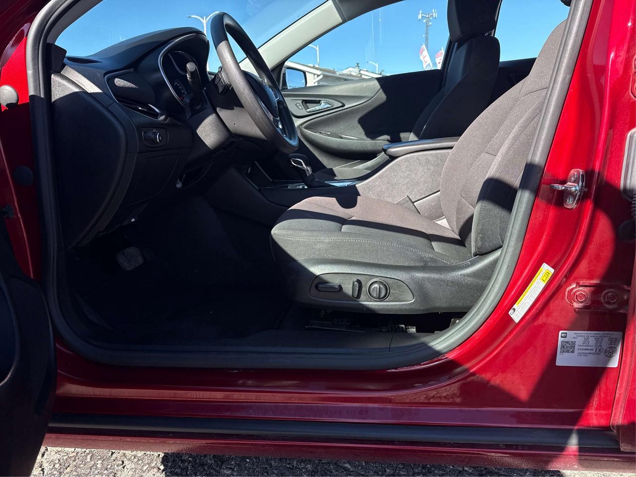 2023 Chevrolet Malibu HEATED SEATS CLEAN MUST SEE WE FINANCE ALL CREDIT Photo