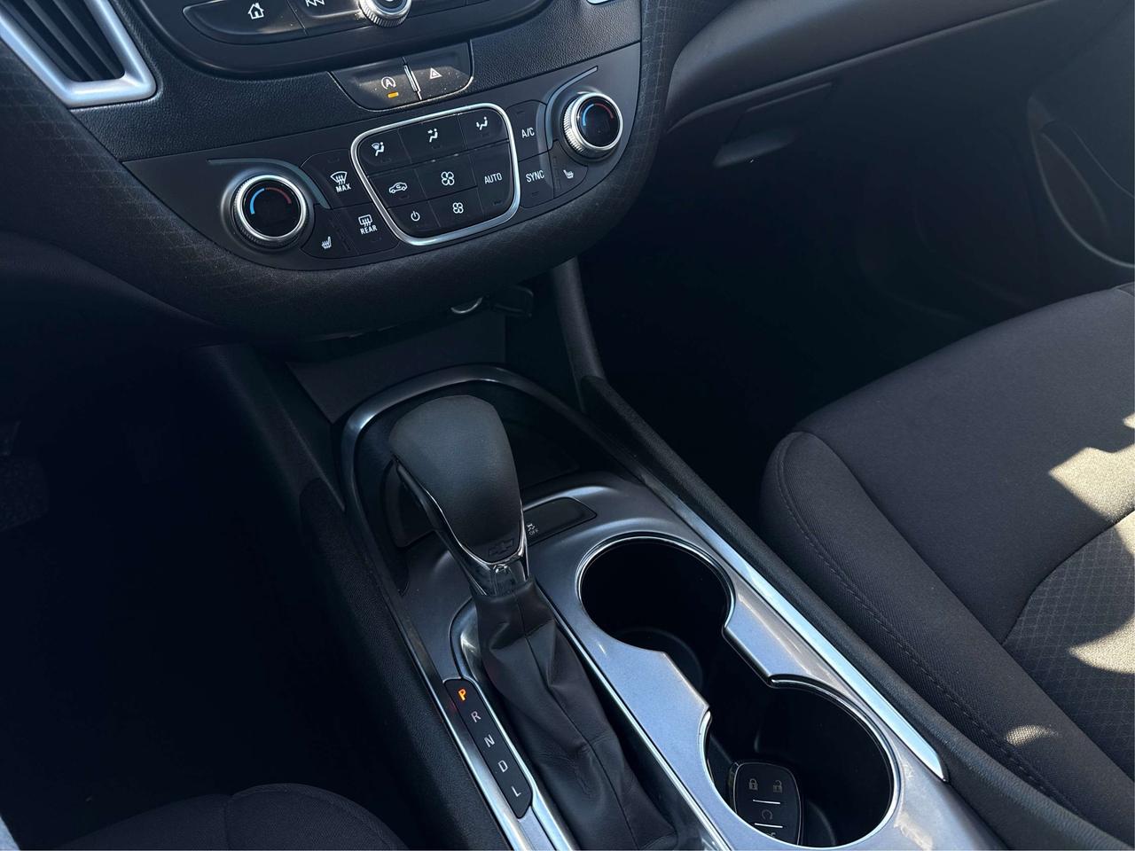 2023 Chevrolet Malibu HEATED SEATS CLEAN MUST SEE WE FINANCE ALL CREDIT Photo