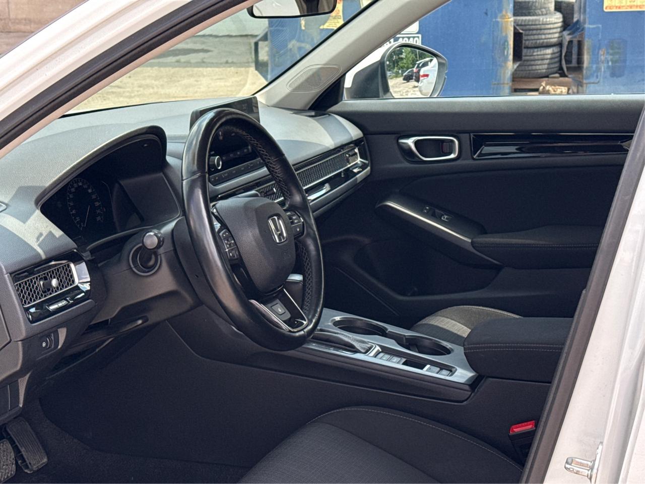 2022 Honda Civic Sedan EX SUNROOF H-SEATS LOADED! WE FINANCE ALL CREDIT! Photo