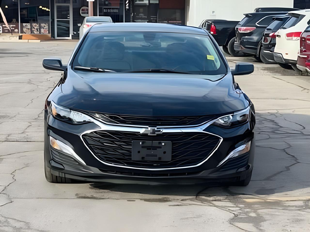 2022 Chevrolet Malibu MALIBU RS PACKAGE ONLY 26K  WE FINANCE ALL CREDIT Photo