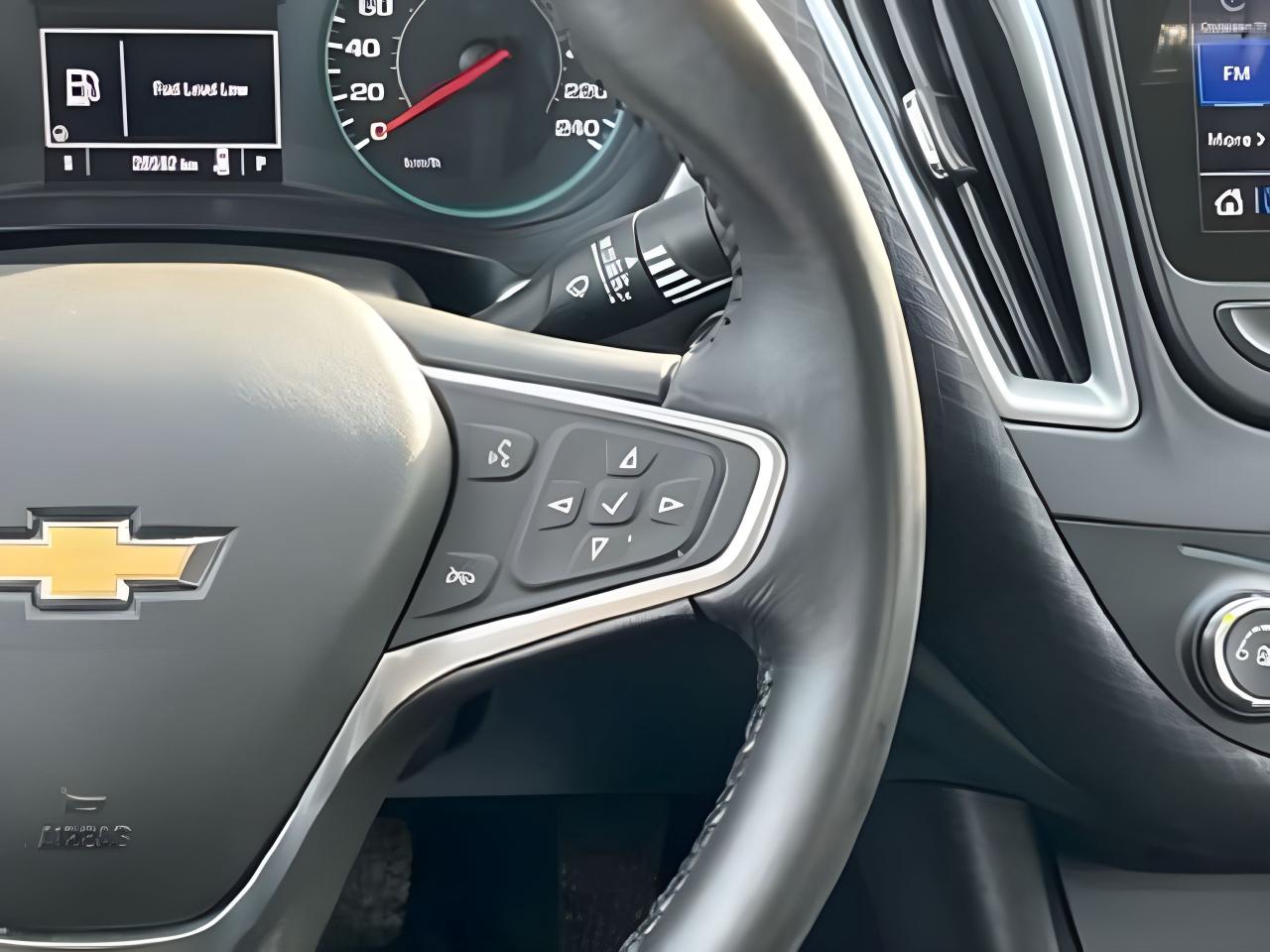 2022 Chevrolet Malibu MALIBU RS PACKAGE ONLY 26K  WE FINANCE ALL CREDIT Photo