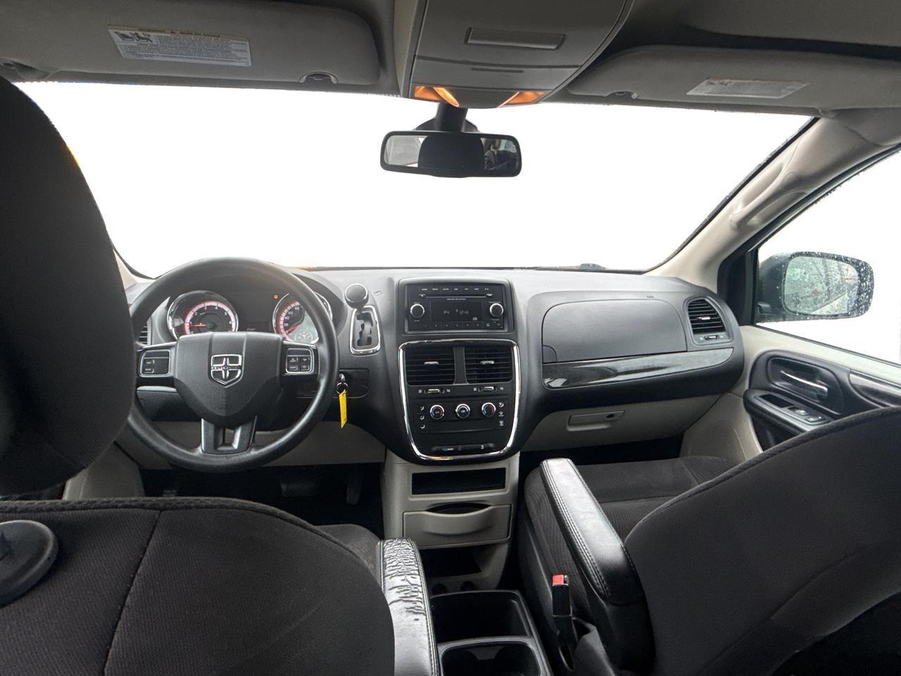 2019 Dodge Grand Caravan CERTIFIED VERY CLEAN  WE FINANCE ALL CREDIT Photo