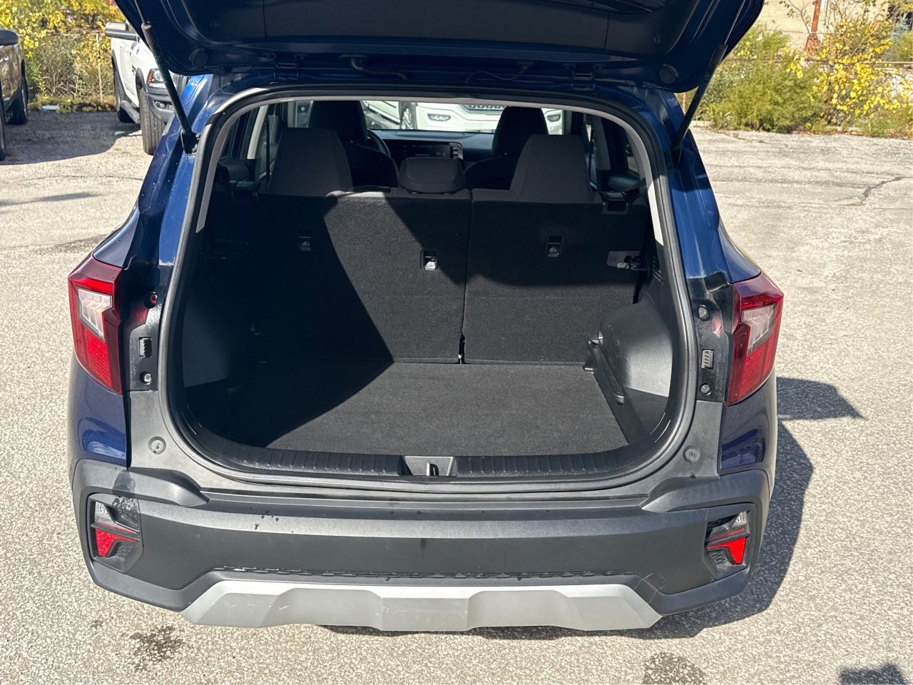 2024 Kia Seltos HEATED SEATS REAR CAM MINT! WE FINANCE ALL CREDIT! Photo